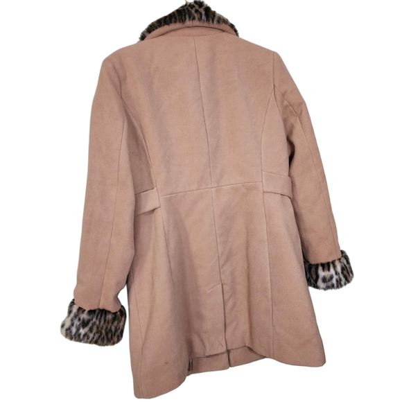 Style & Co ladies pea coat with faux fur animal print - Picture 3 of 11
